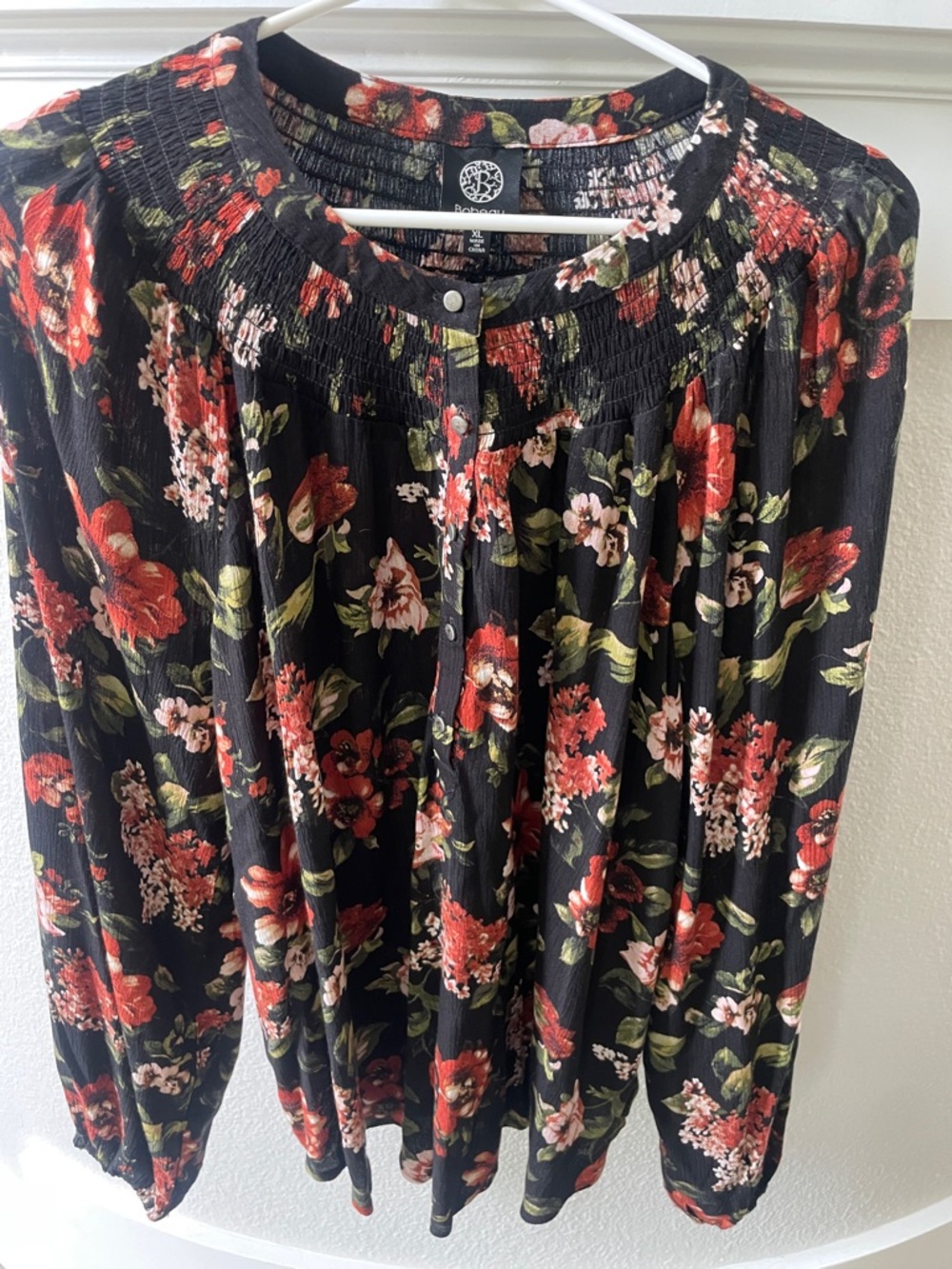 bobeau Black Floral Smocked Neck Button-Front Blouse